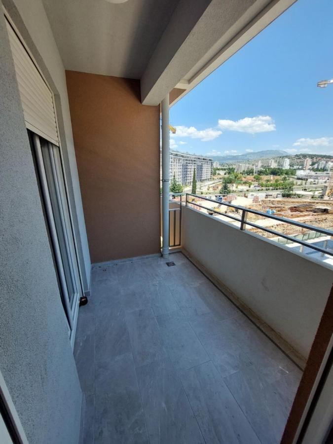 Apartman Vt Central Point Подгорица Екстериор снимка