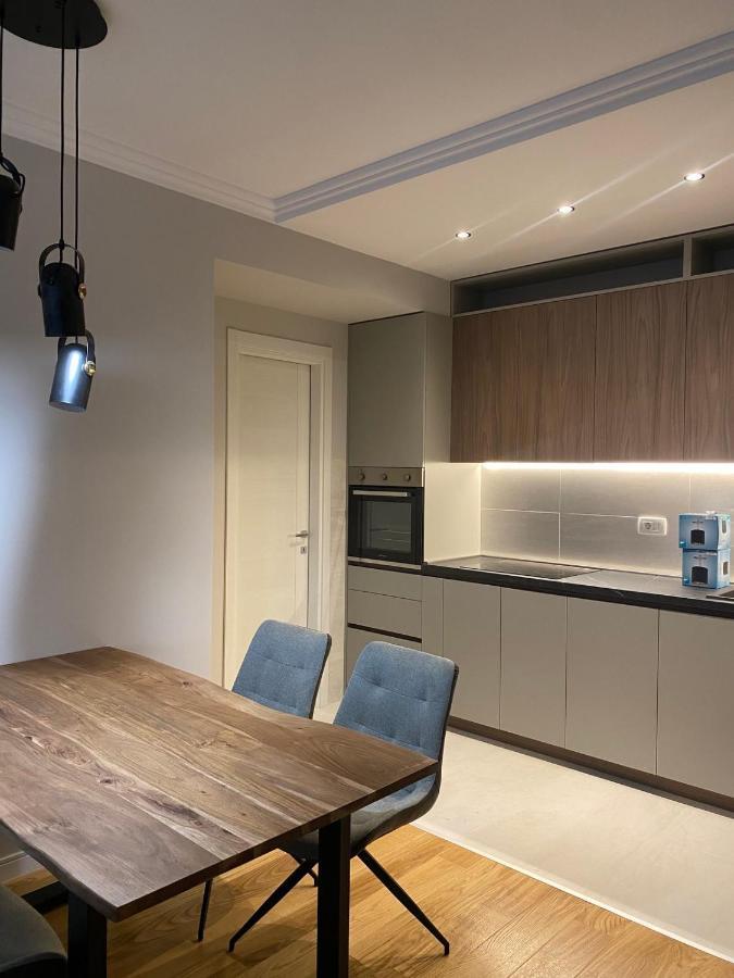Apartman Vt Central Point Подгорица Екстериор снимка