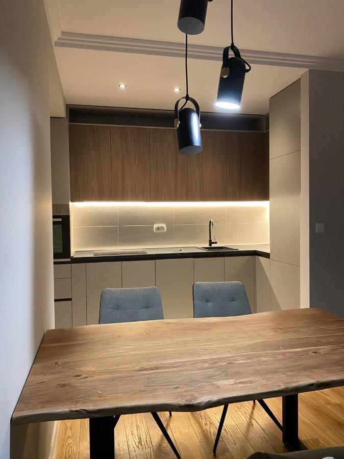Apartman Vt Central Point Подгорица Екстериор снимка